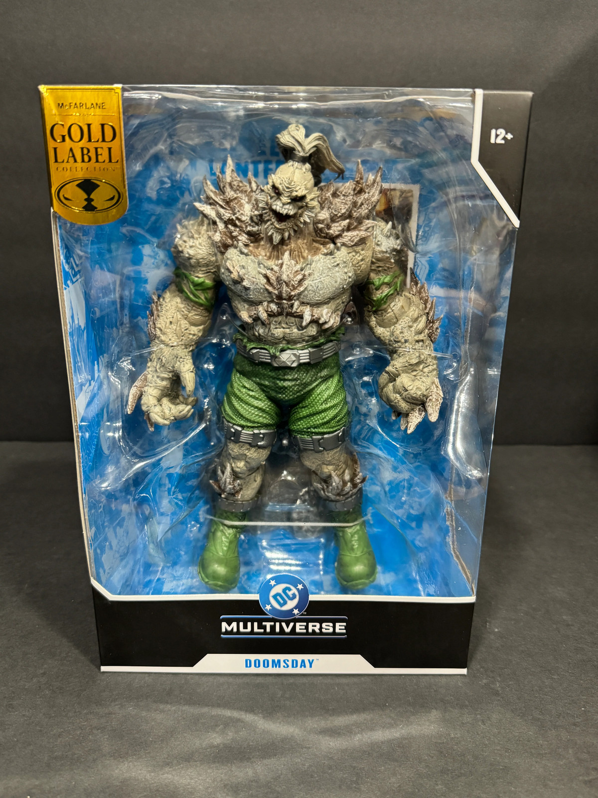 McFarlane Toys DC Multiverse Doomsday Morte di Superman Gold Label MegaFig