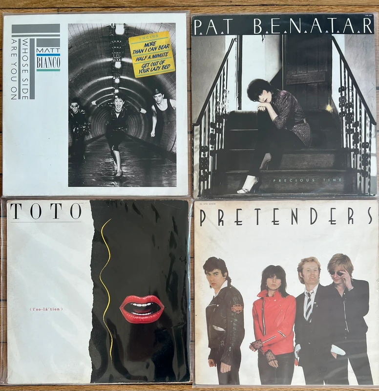 4 vinyles Pat Benatar, Matt Bianco, Toto, Pretenders pressages d’époque