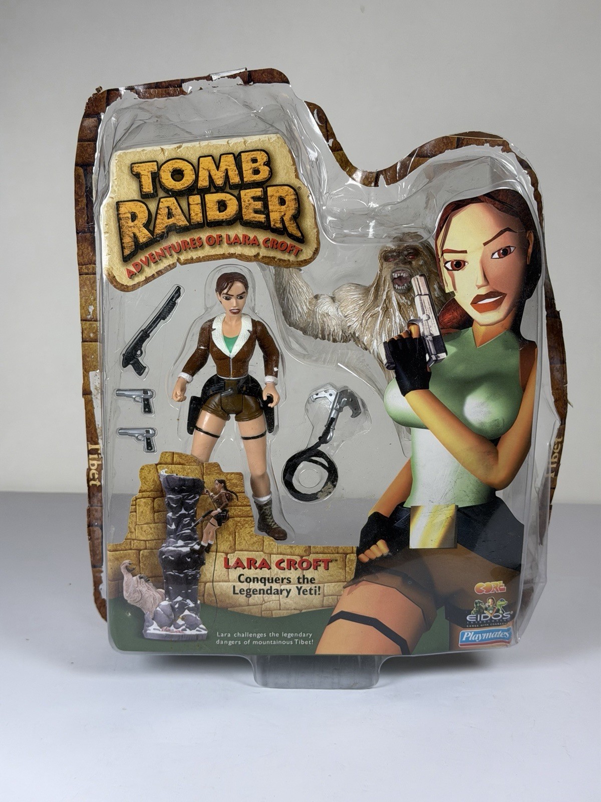 1999 Tomb Raider Lara Croft Conquers Yeti Action Figure Playmates Toys Vintage