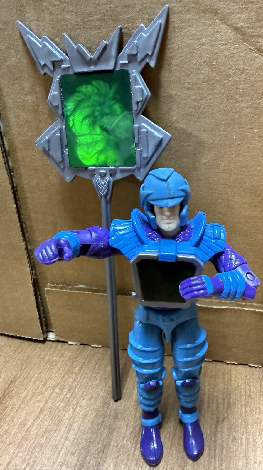 Hasbro Visionaries Arzon Action Figure 1987 Near Complete Helmet Hologram Staff