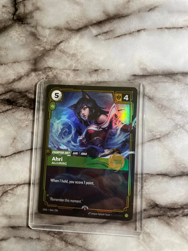 Ahri Launch Exclusive alluring Rift bound 066/298