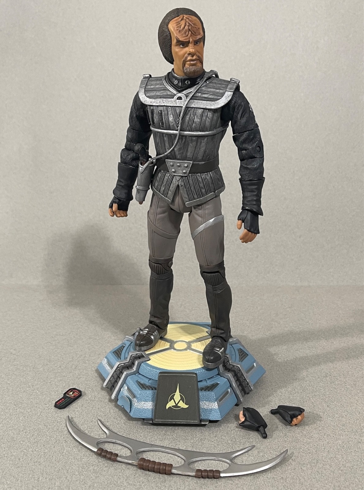 Star Trek DS9 Diamond Select Klingon Worf Soldatini dell'Impero Spazio Profondo 9