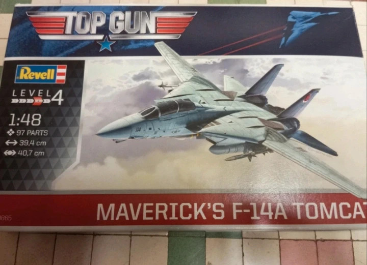 Revell Top Gun Maverik F-14A Tomcat