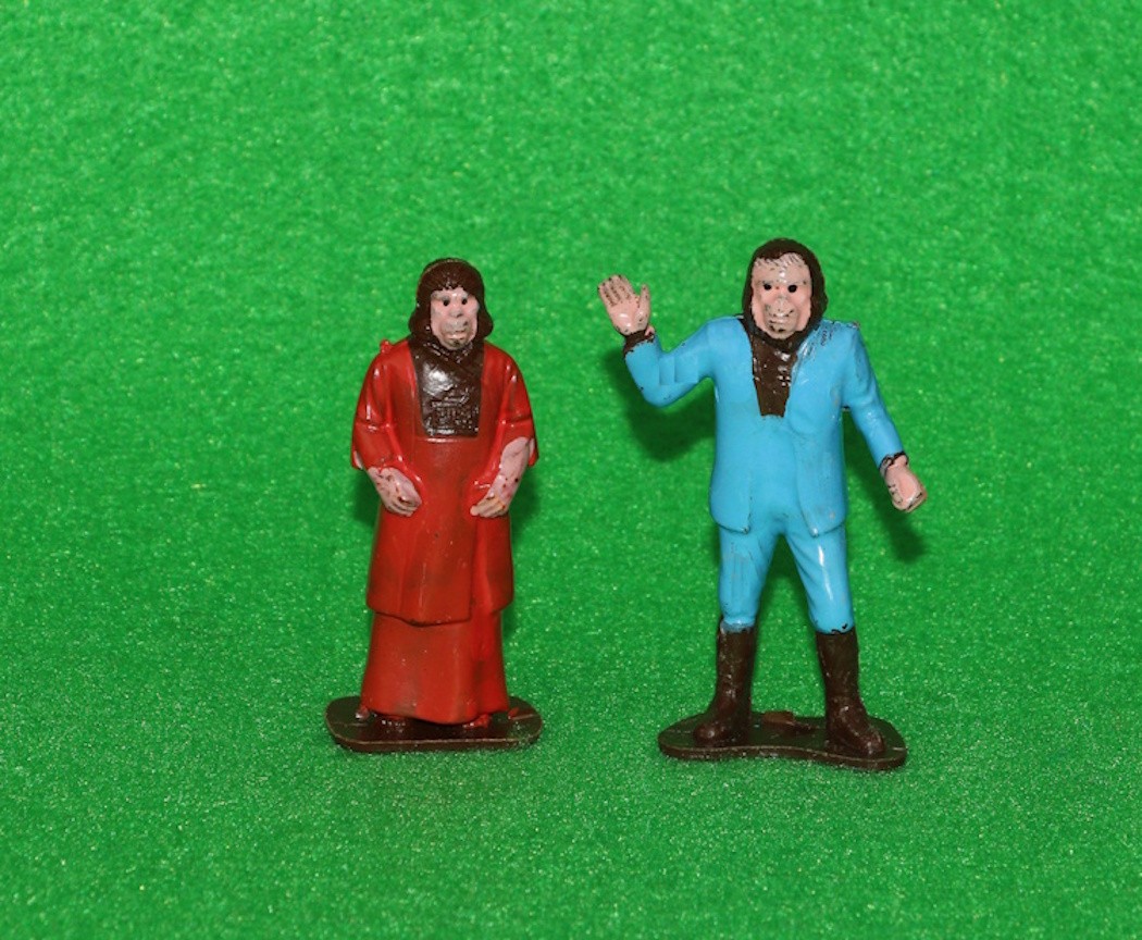 Planet of the Apes 1974 MPC Multiple ToyMakers Playset Dr Zaius Zira