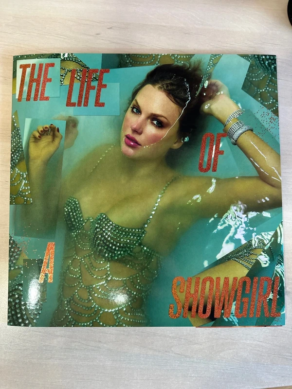 The life of a Showgirl VINILE