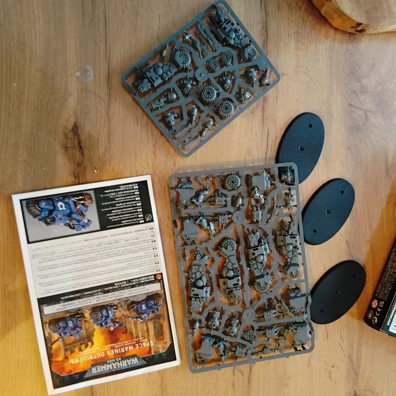 Outriders space marines
