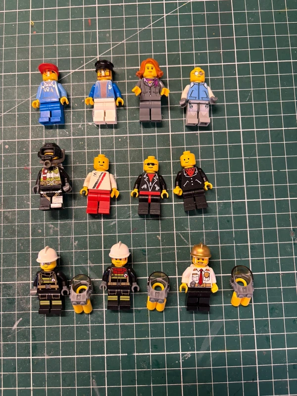 Lot figurines Lego