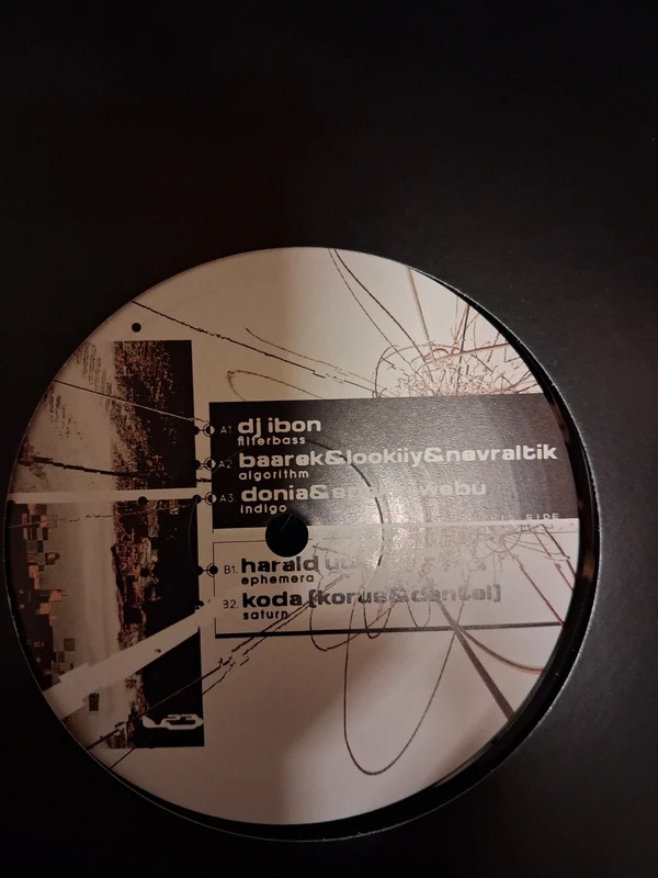 V23 001 (Tekno Vinyl)