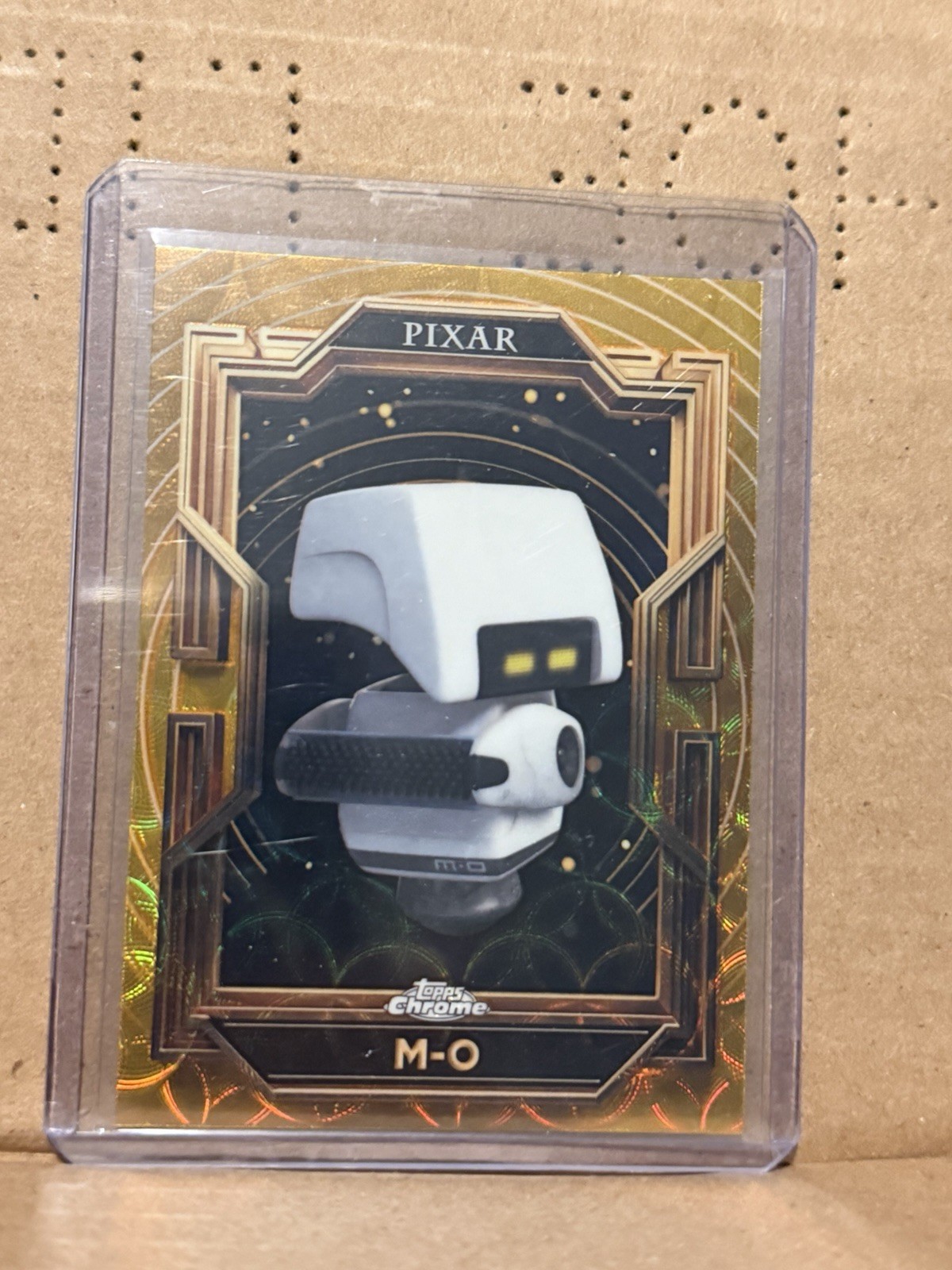 2026 Topps Disney Pixar M-O Gold