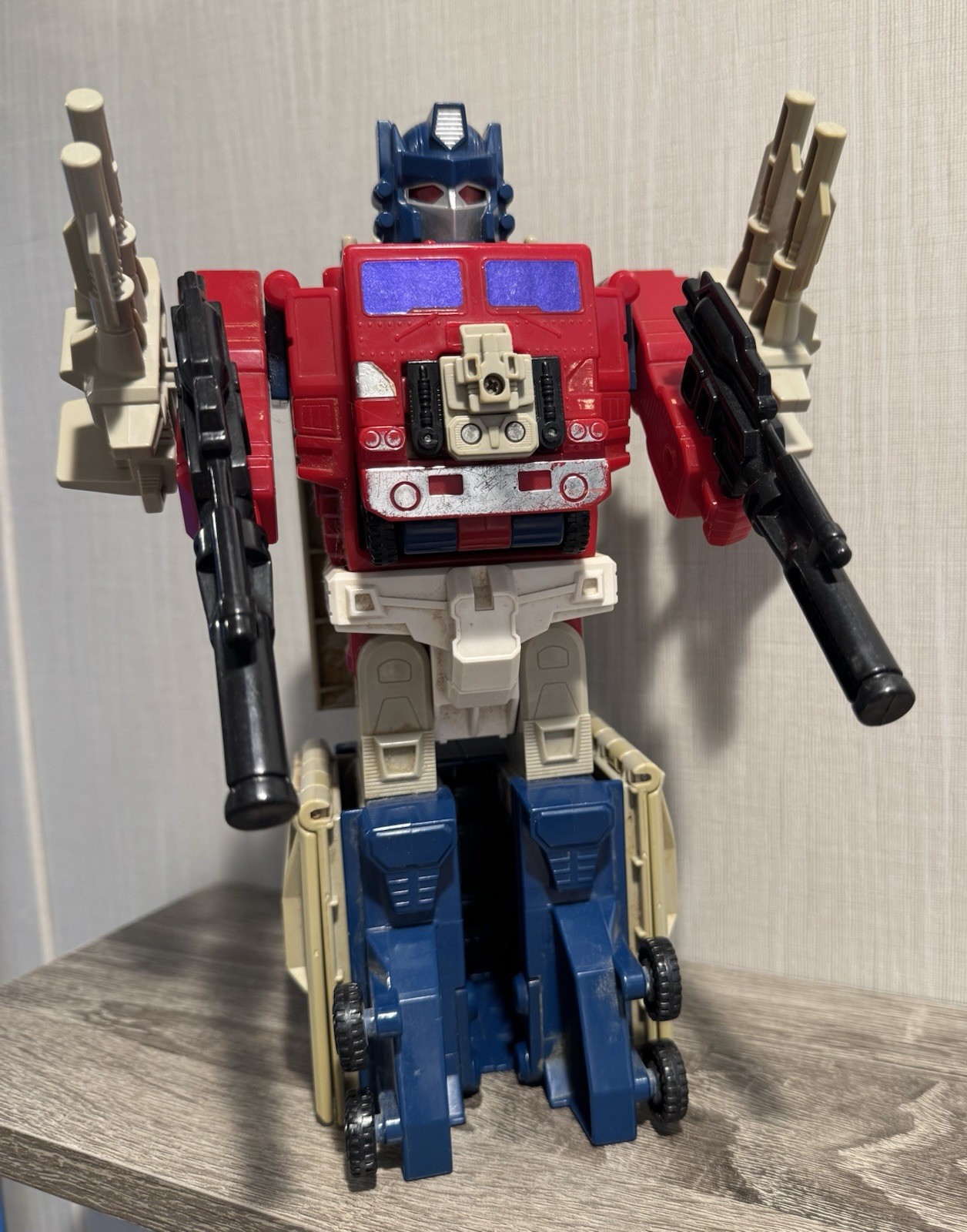 Transformers G1 Powermaster Optimus Prime completo al 100%. LEGGI