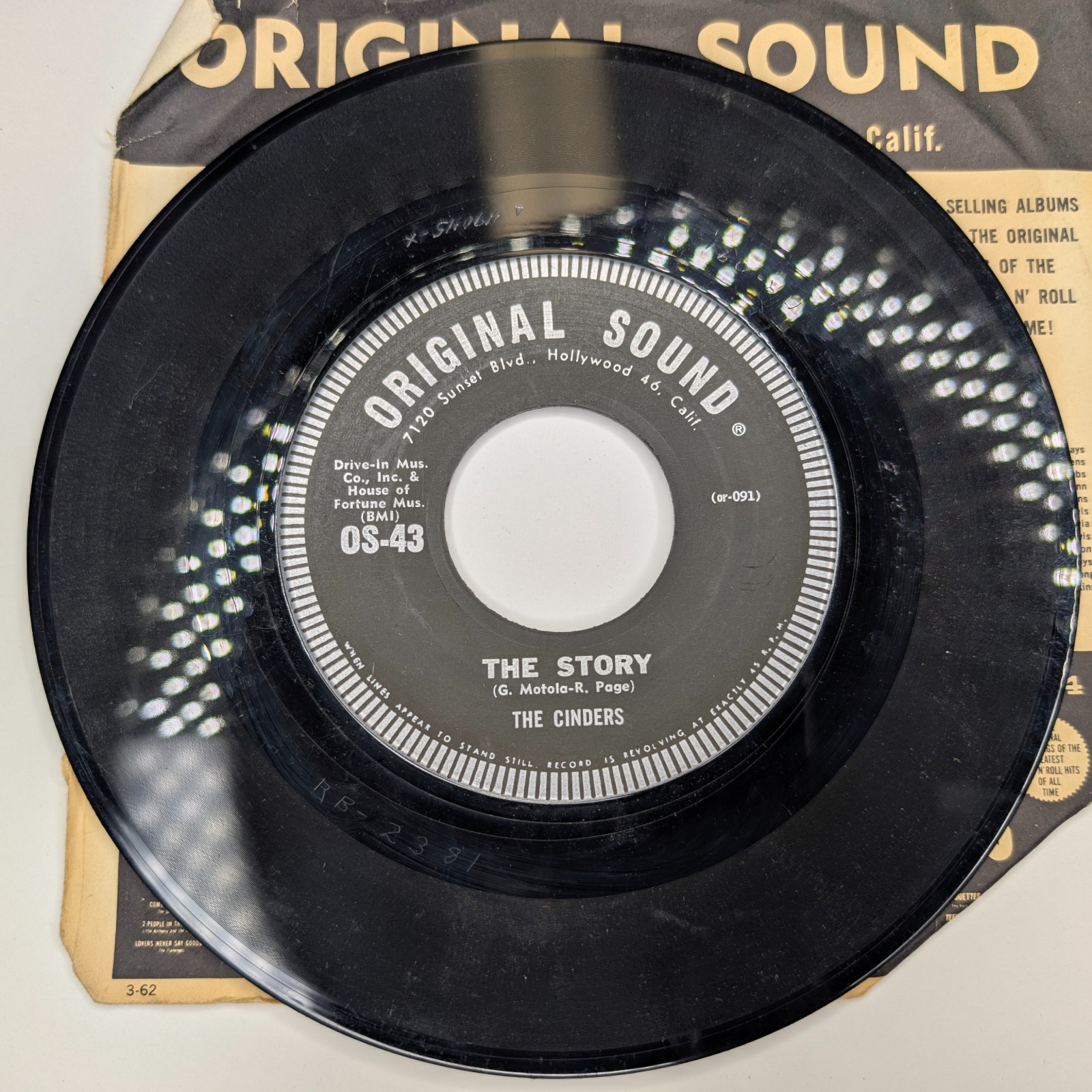 1964 The Cinders Original Sound 45 RPM I'll Follow You / The Story Girl Group