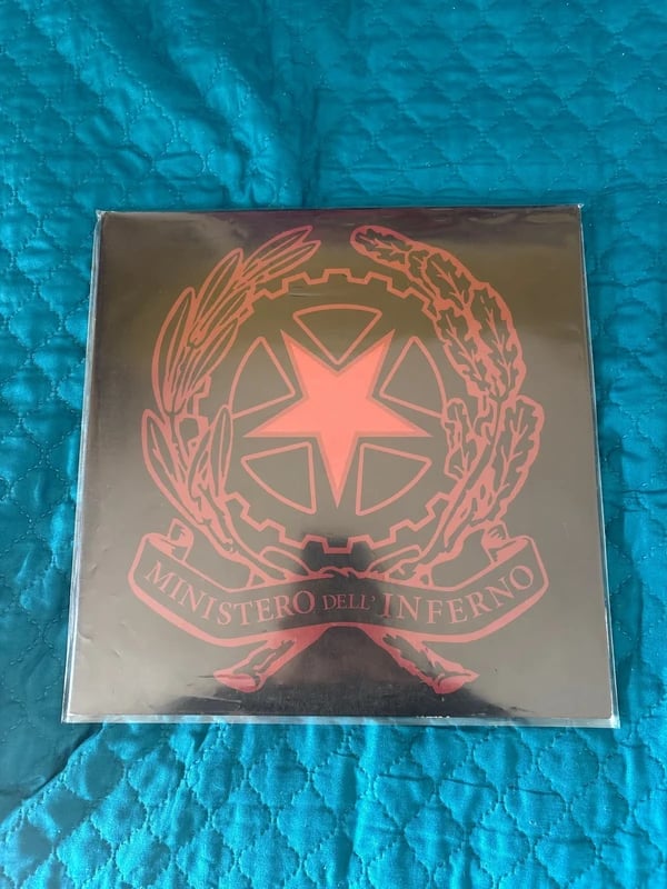 Vinile ministero dell’inferno