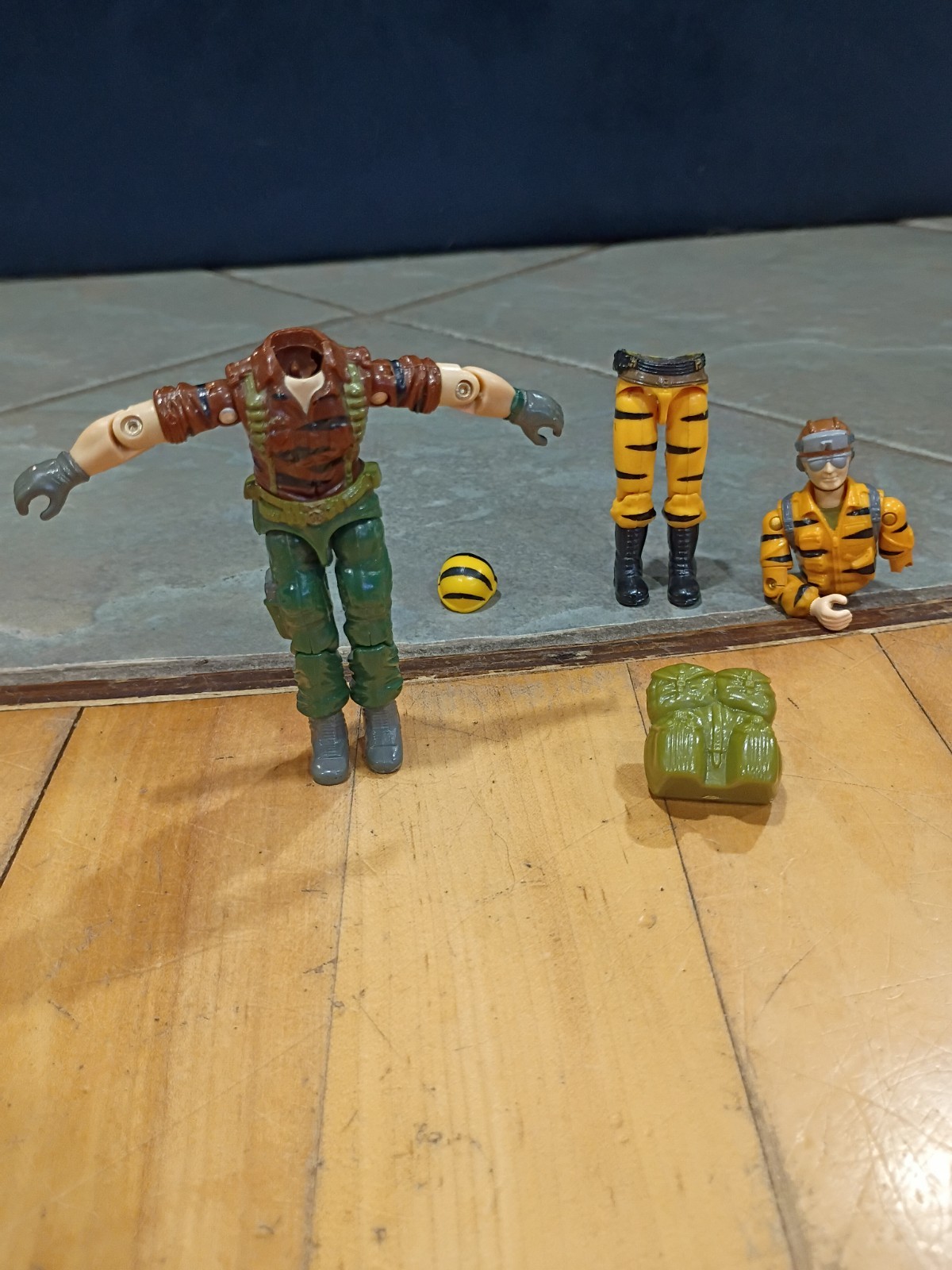 Lotto ricambi figurine e accessori GI JOE ARAH 1988 Tiger Force vintage