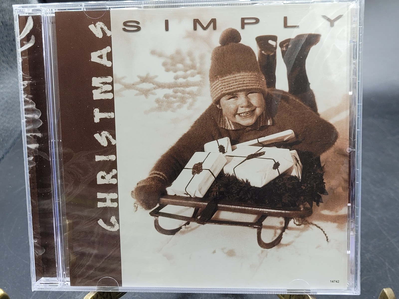 Simply Christmas CD Traditional Holiday Songs Brand New Sealed Platinum