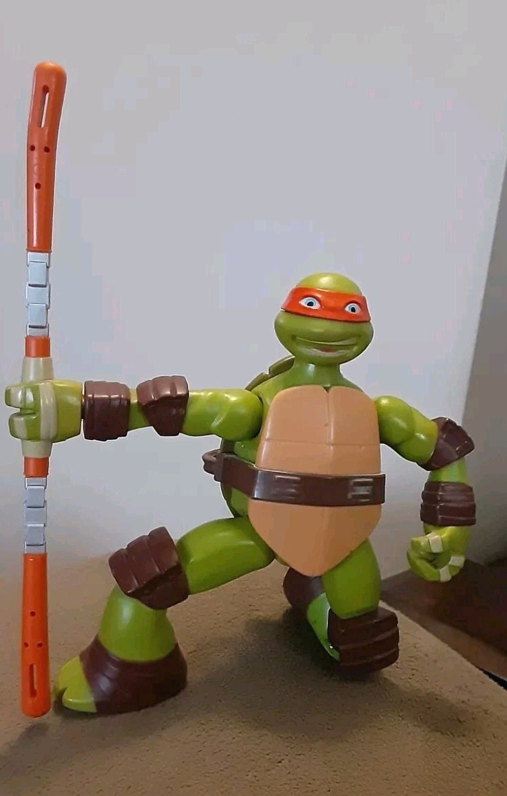 TMNT Ninja Strikin Mikey Figura Teenage Mutant Ninja Turtles 2014 michelangelo 