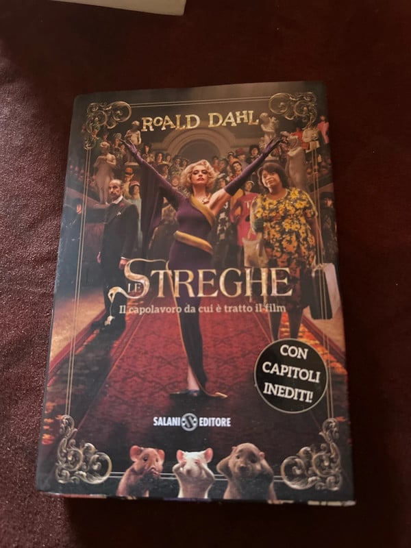 Libro “le streghe” di Roald Dahl con capitoli inediti