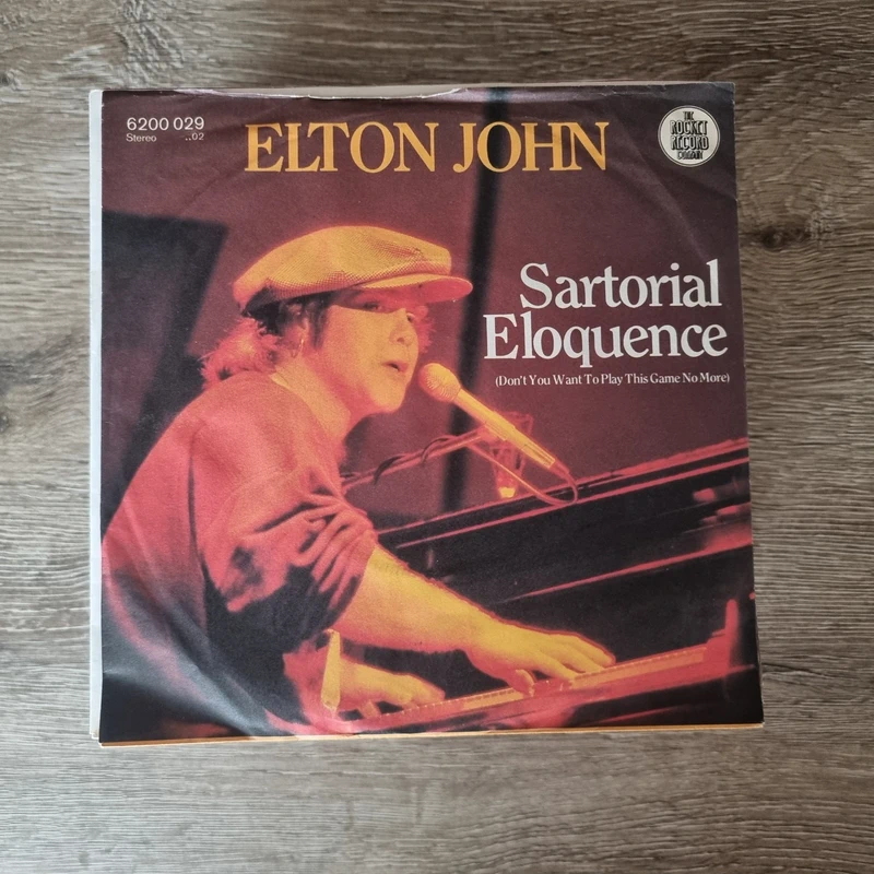 7" Elton John - Sartorial eloquence
