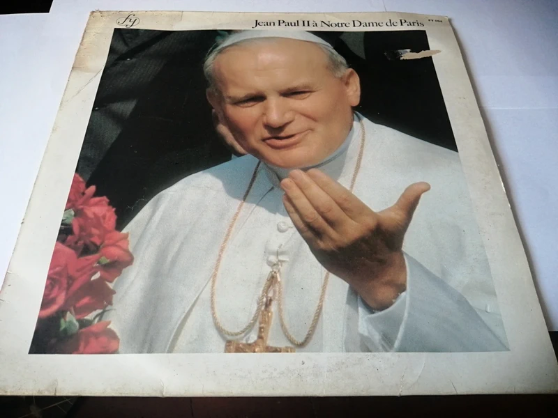 Disque 33 tour Jean Paul II a Notre Dame de Paris