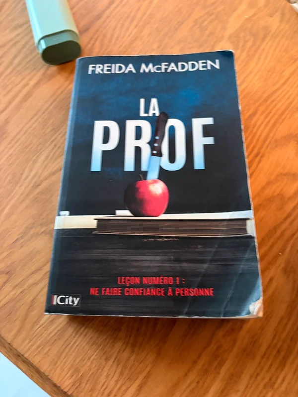 La Prof – Freida McFadden – Thriller psychologique