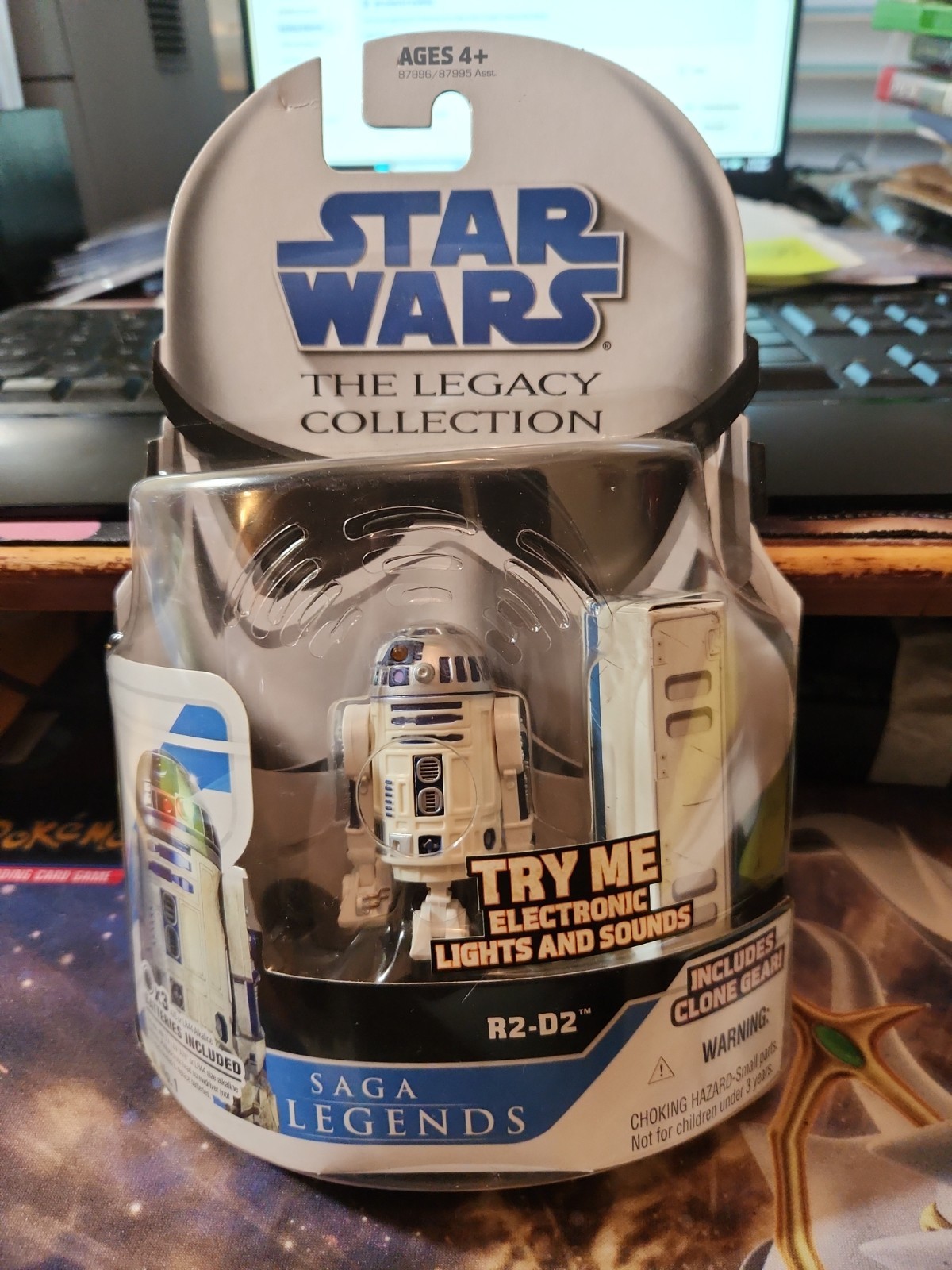FIGURINA STAR WARS SAGA LEGENDS # 1 R2-D2 ELECTONIC ROTS NUOVA SIGILLATA 2008