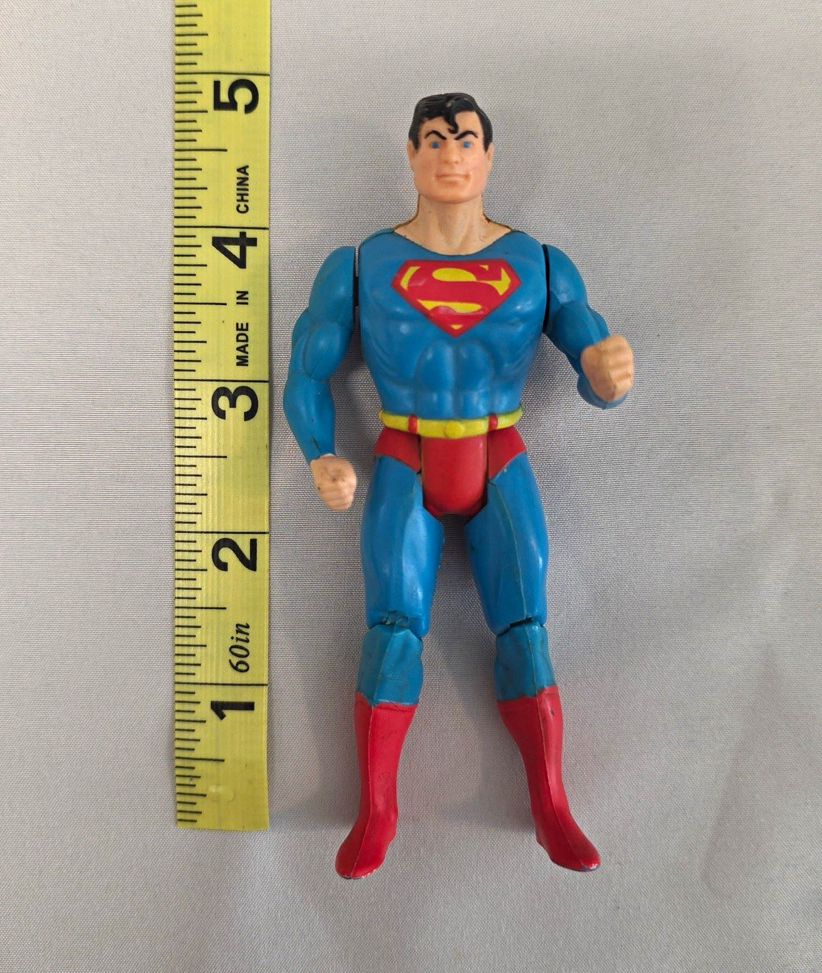 DC Comics Superman Action Figure 5 in Plastic Blue Red Yellow Flesh Colors