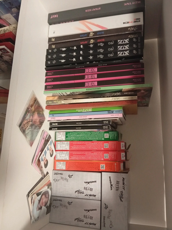 Kpop album