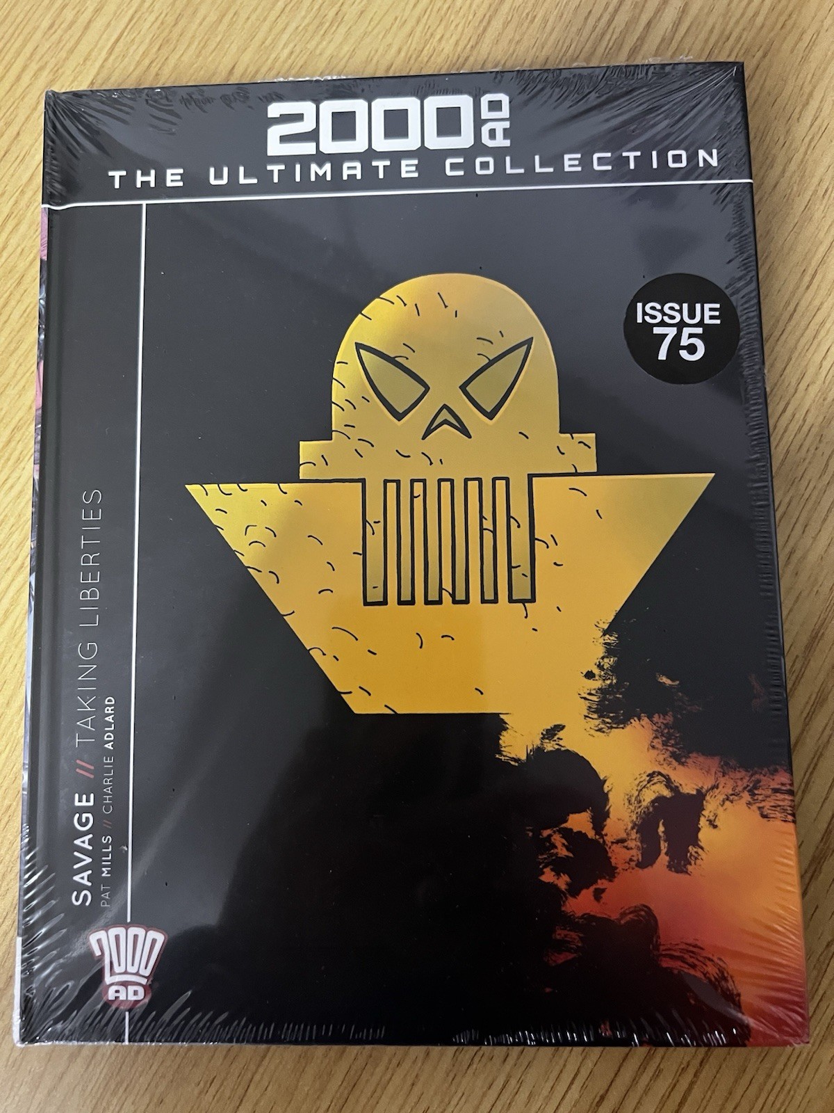 2000AD the Ultimate Collection Savage Taking Liberties Issue 75 Factory Sealed