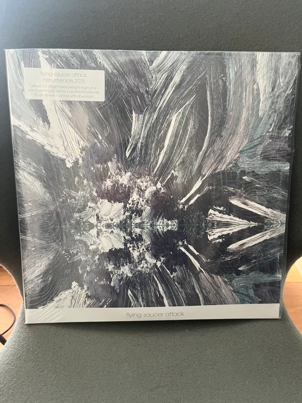 Flying saucer attack: instrumentals 2 x vinyle