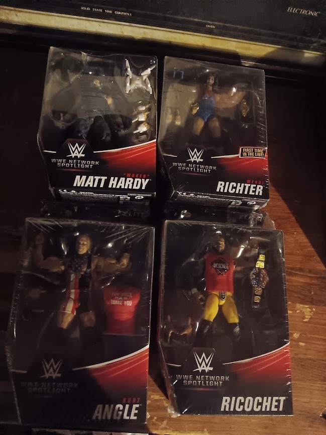 ACTION FIGURE WENDI RICHTER WOKEN MATT HARDY RICOCHET KURT ANGLE 4 WWE NETWORK