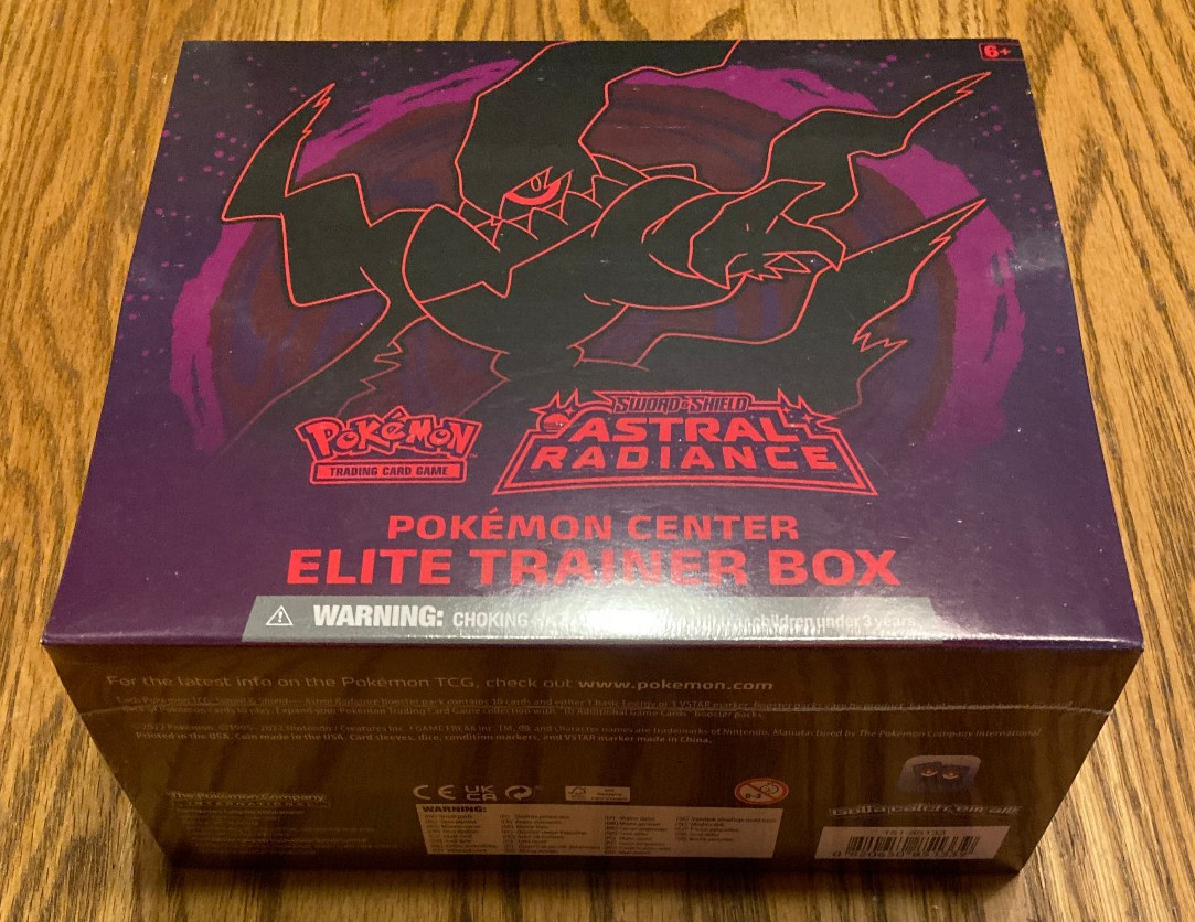 Astral Radiance Pokemon Center Exclusive Elite Trainer Box (ETB) sigillato in fabbrica