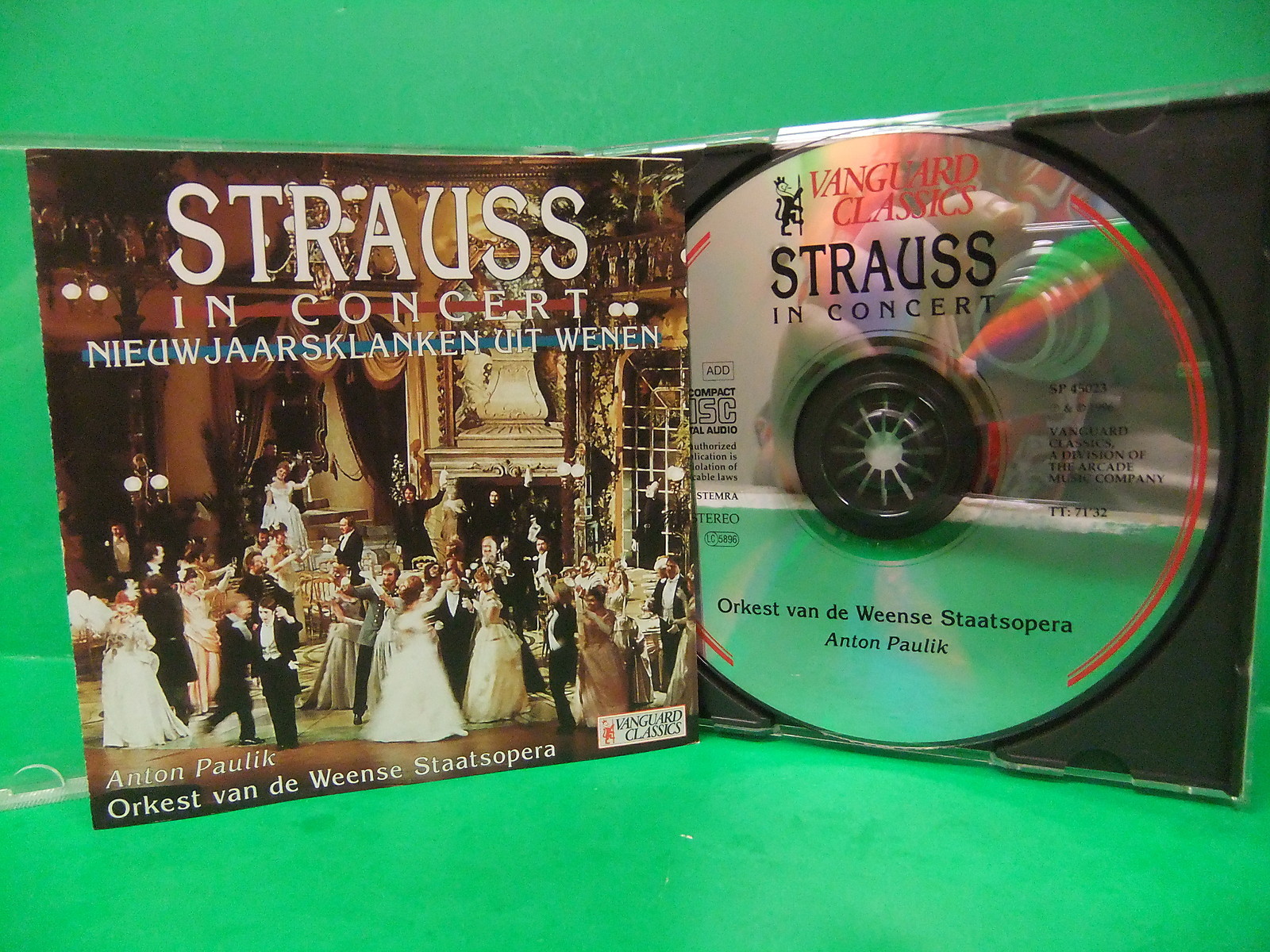Strauss in Concert Nieuwjaarsklanken Uit Wenen 1996 NM CD Anton Paulik Classical