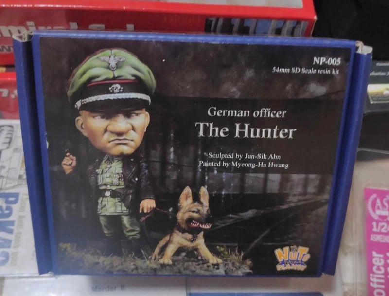 German Ofiicer SS, Nuts Planet 54mm
