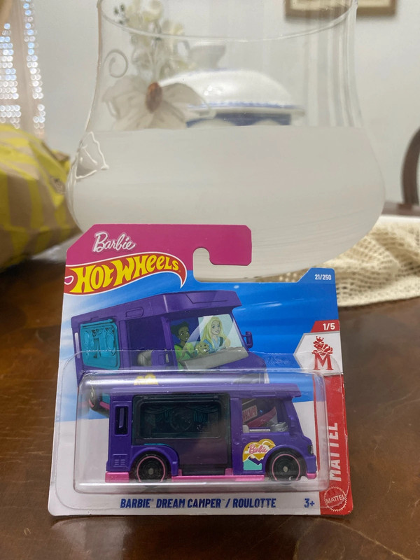 Hot Wheels Barbie dream camper / roulotte 21/250