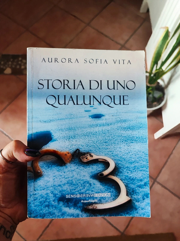 Libro - Storia di uno qualunque