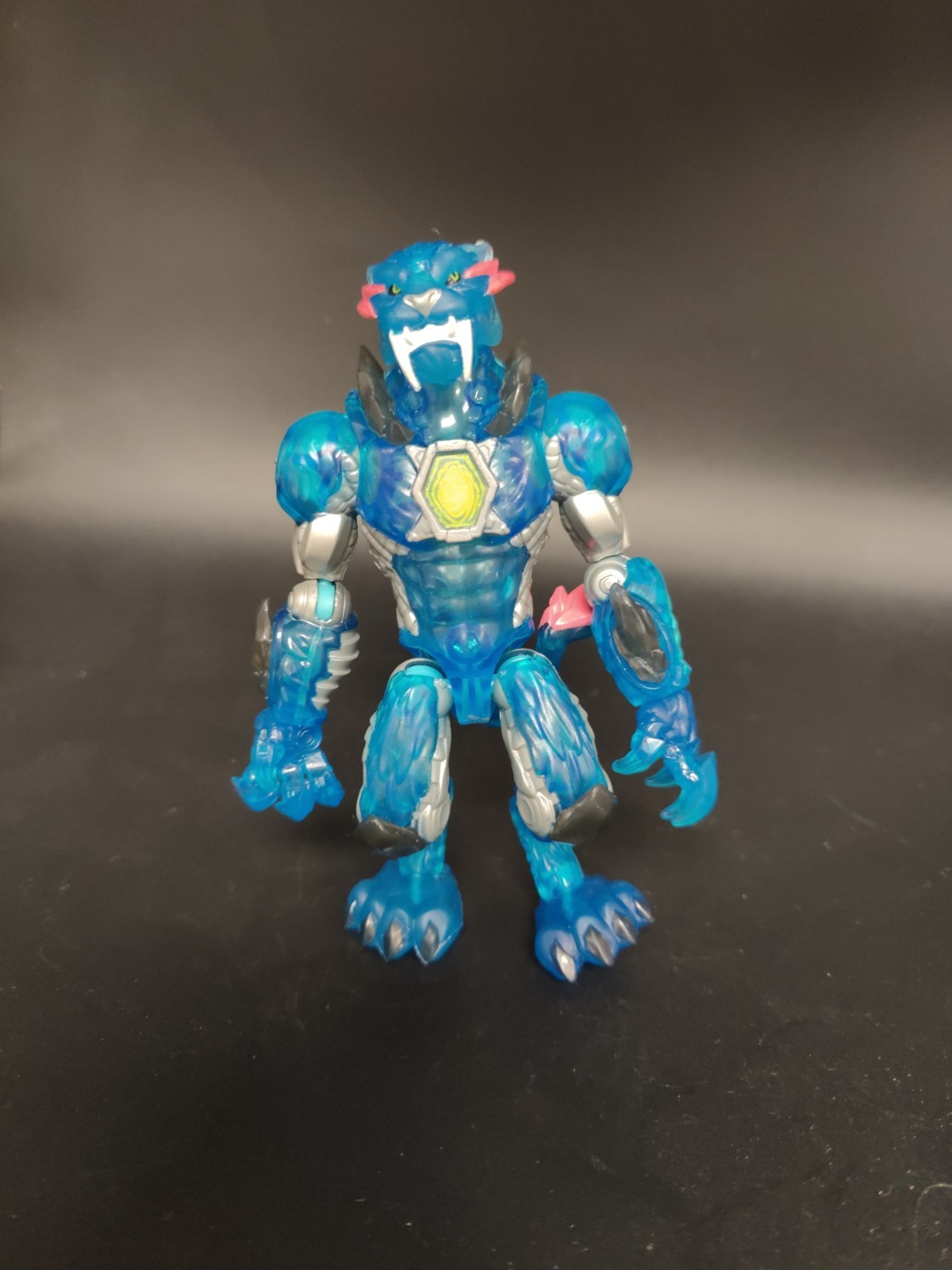 MR BEAST Stealth Panther Figure 5" Lab Mutator Moose solo figura sciolta.