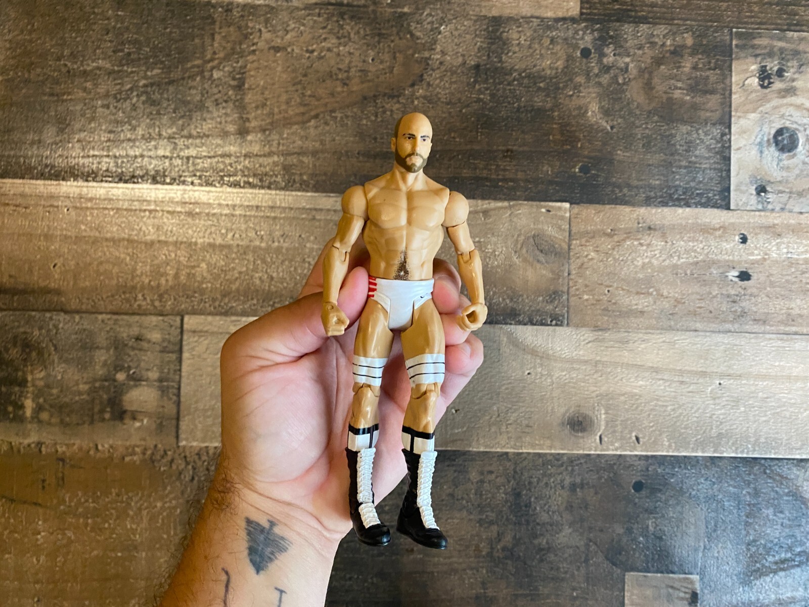 Antonio Cesaro Wrestling Action Figure 2011 Posable Pieghevole 7" Wrestler Mattel