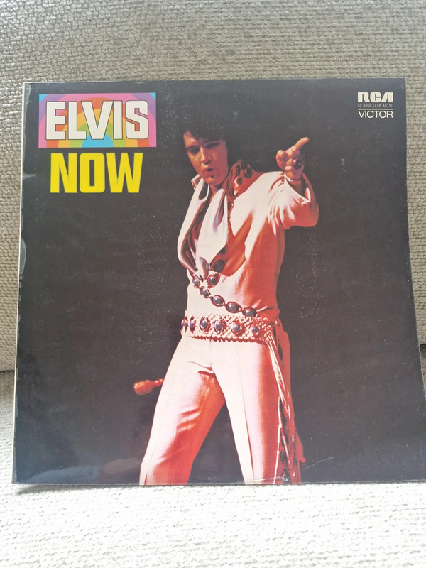 Elvis vinyl lp: Elvis Now