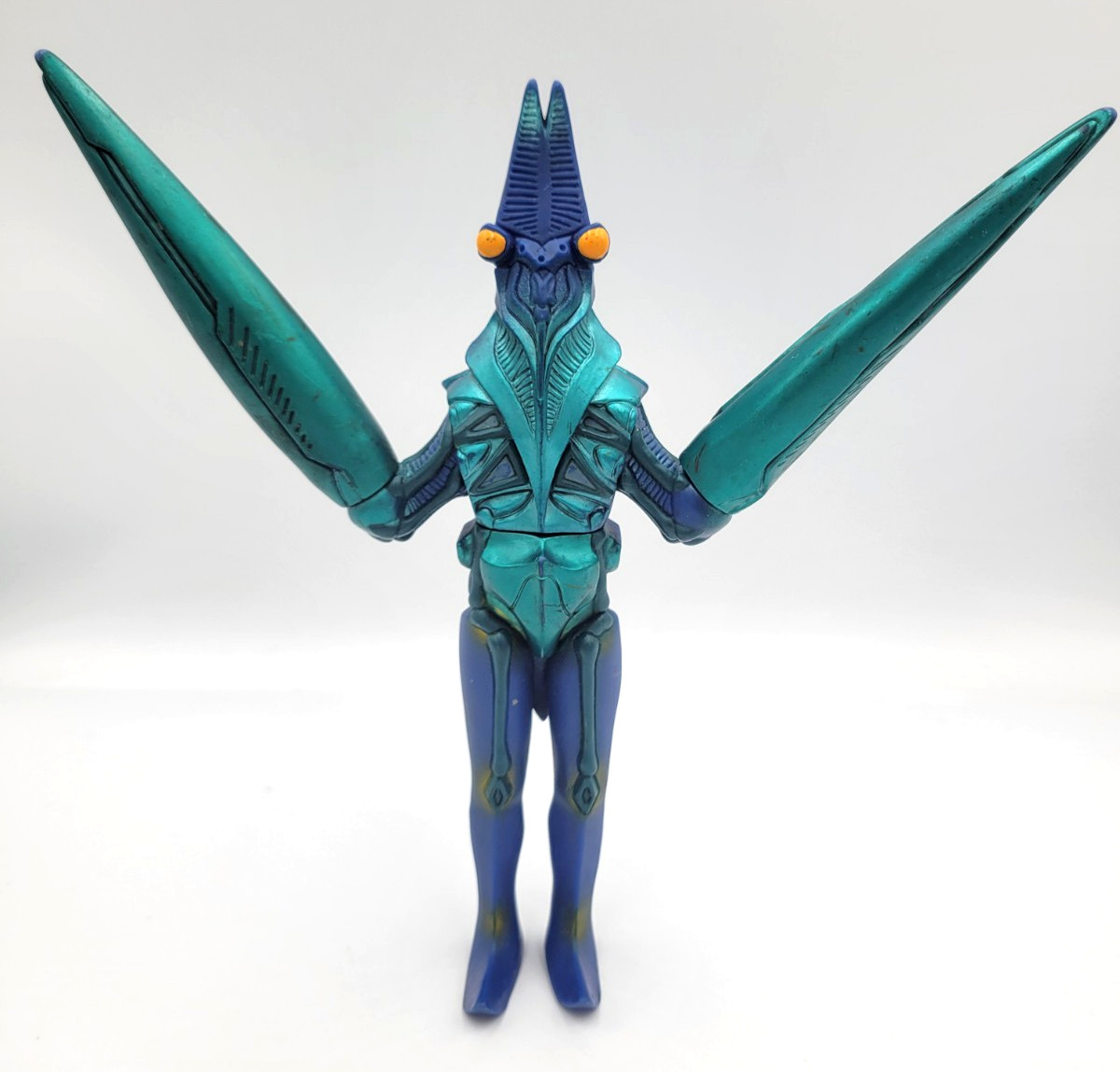 Powered Alien Baltan 1993 Bandai Kaiju 8" Ultraman Ultra Monster Series SLEEKVar