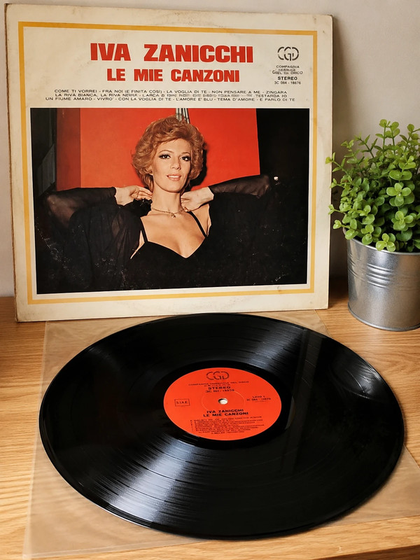 2 LP vinile Iva Zanicchi