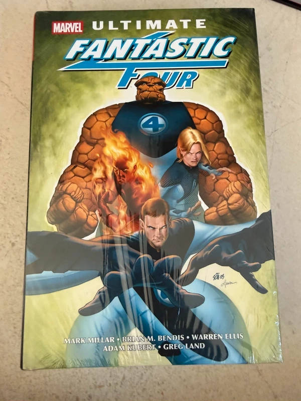 Les 4 Fantastiques, Fantastic Four - : Ultimate Fantastic Four T01