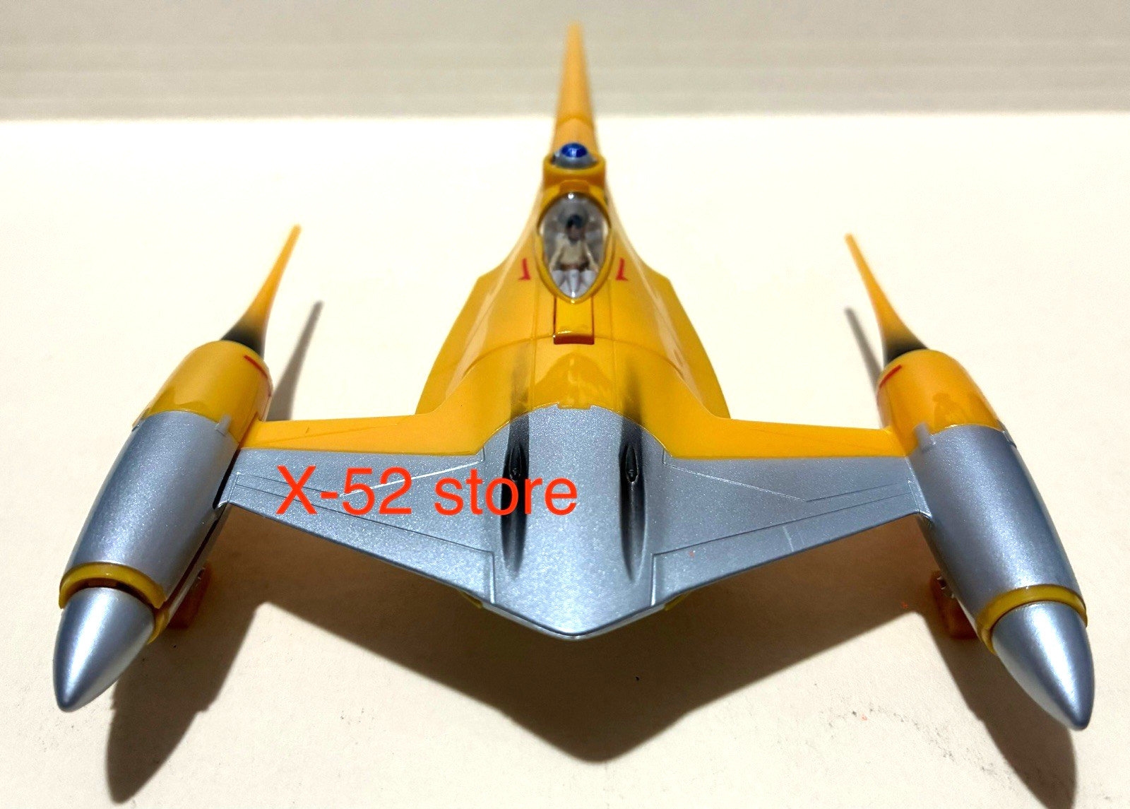 Naboo N1 Starfighter Anakin Skywalker R2D2 Star Wars Micro Galaxy Squadron nave