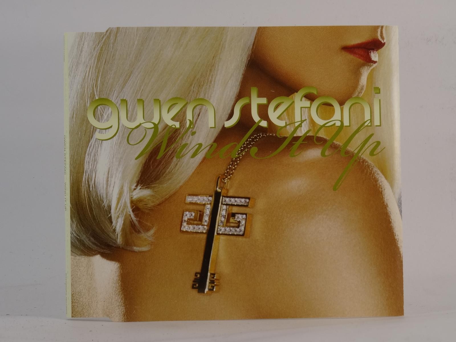 GWEN STEFANI WIND IT UP (F73) Amazing Value, Amazing Discounts 