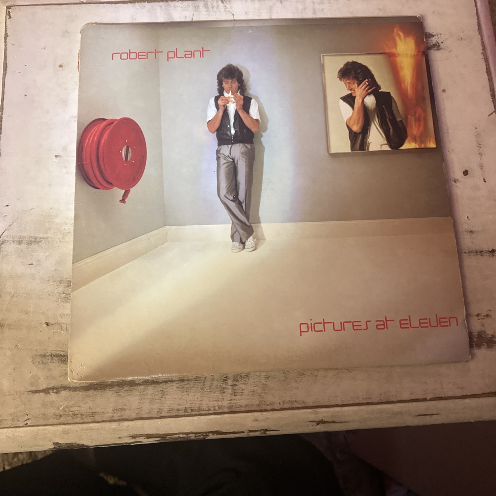 Robert Plant Pictures at Eleven LP Vinyl VG/VG Ultrasonically Cleaned