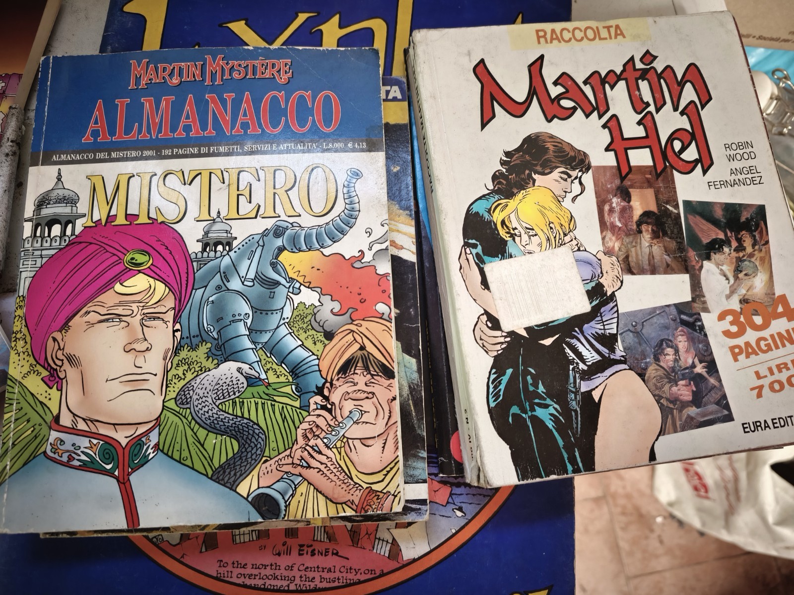 Lotto 4 fumetti fantasy Martin Mystère Almanacco Demon Hunter Zona X Martin hell