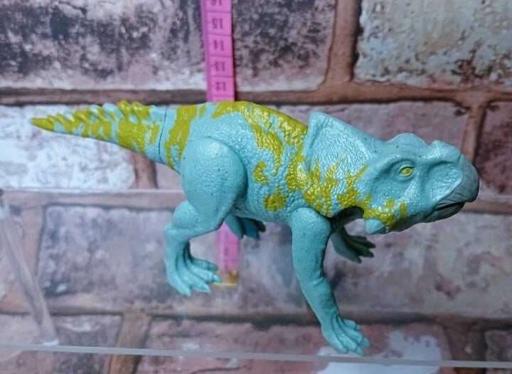 Jurassic World Protoceratops Dinosauro Mattel Figure Gioco Giocattolo 