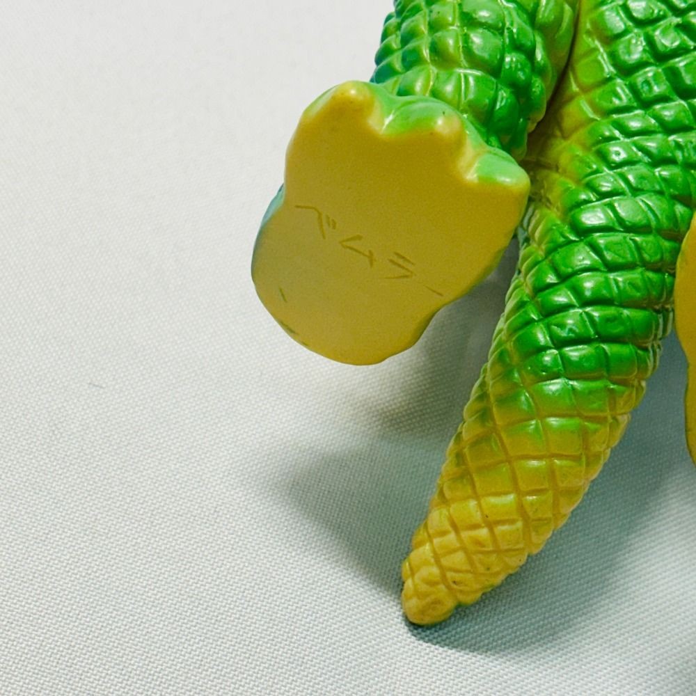 BANDAI Sofubi Bemler verde 906392