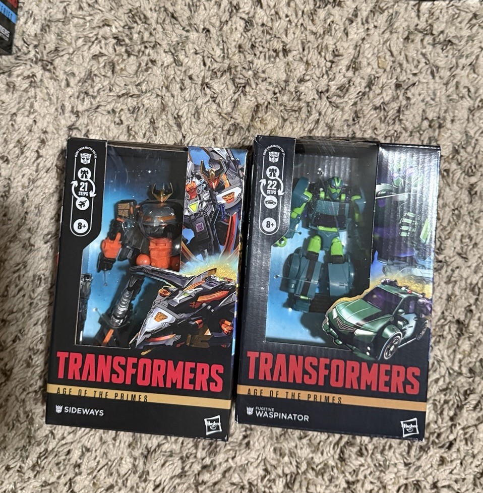 Transformers Legacy Evolution & Age Of The Primes Armada Sideways Waspinator