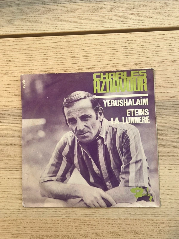 Vinyle 45 tours Charles Aznavour