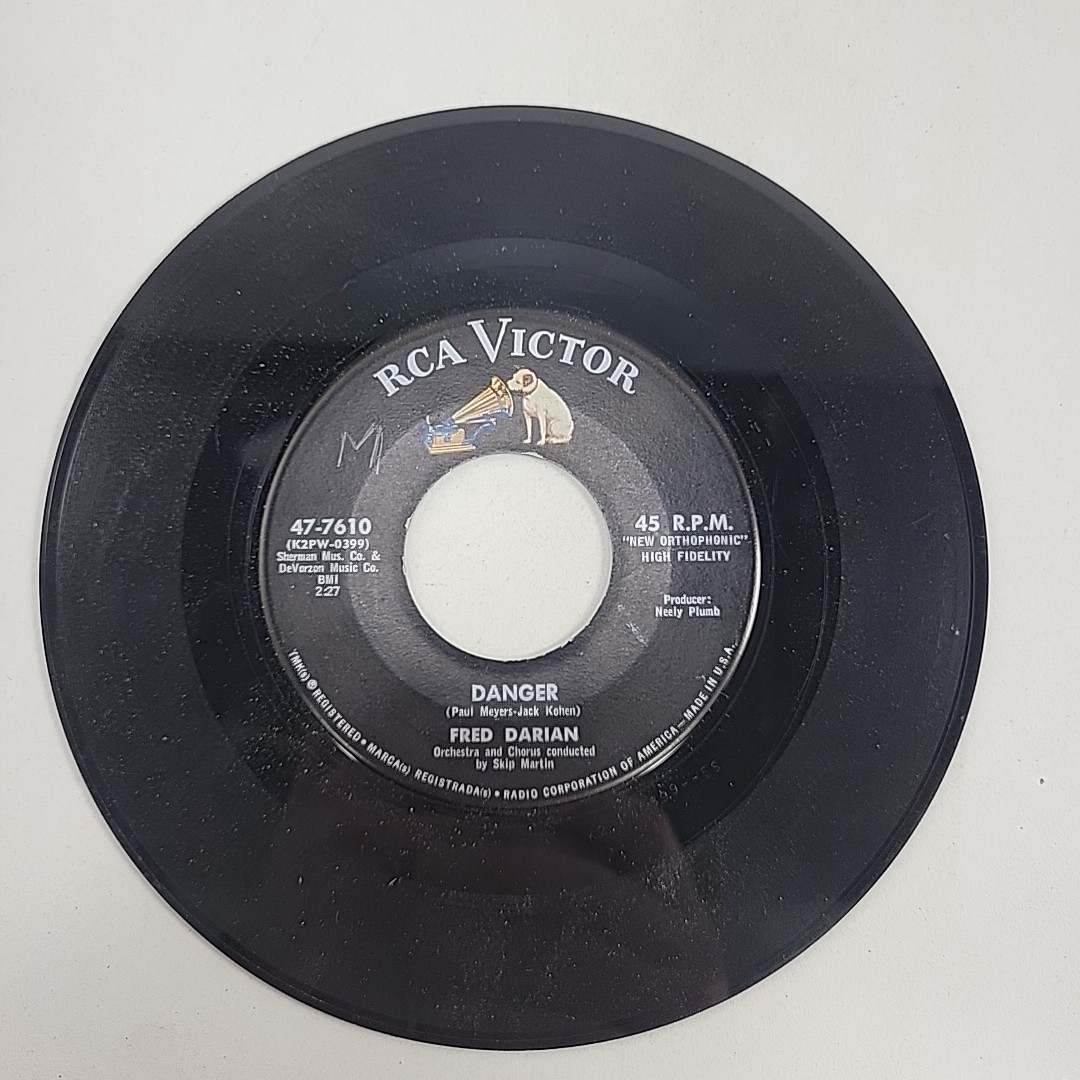 Fred Darian – And I Believed You / Danger, 47-7610, Single 45rpm