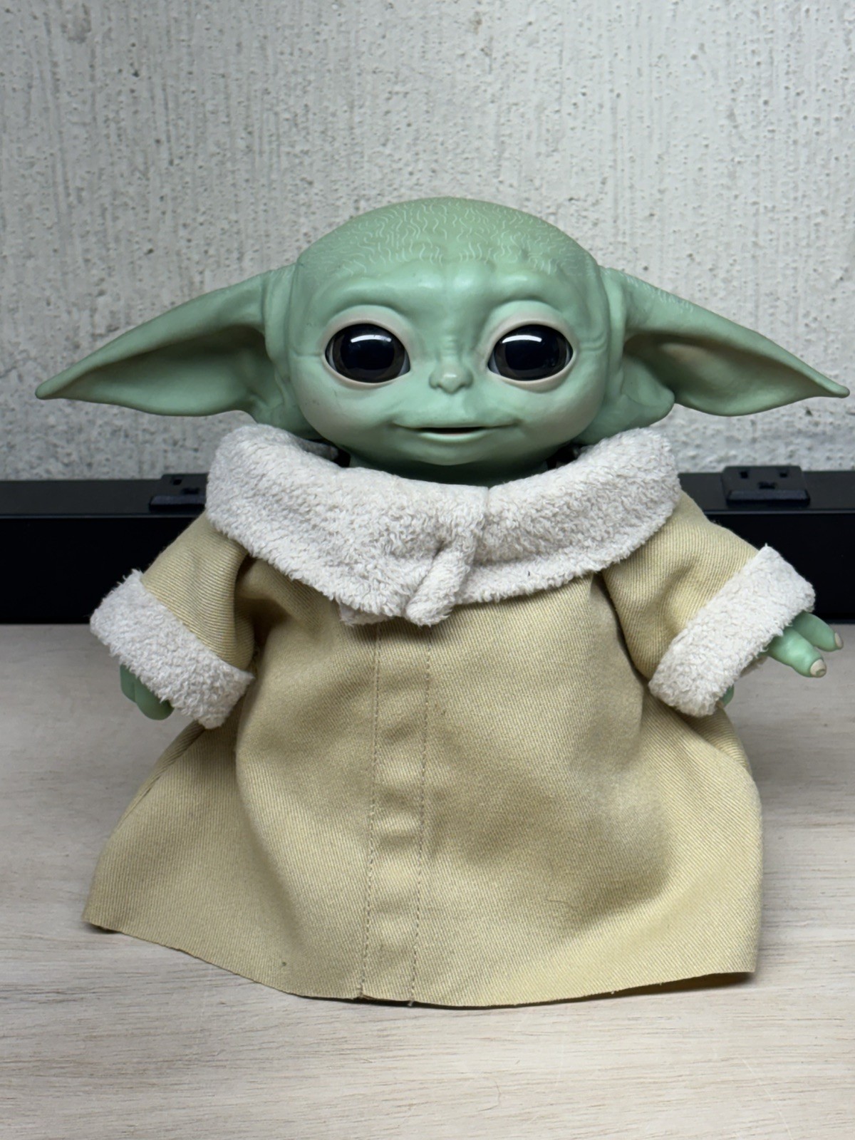 Hasbro Star Wars Mandalorian Baby Yoda Grogu The Child Animatronic 7” Funzionante!